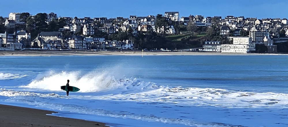 SAINT-CAST LE GUIDO PLAGE SURF